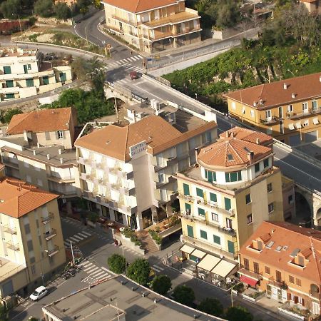 Hotel Galleano Laigueglia Eksteriør bilde